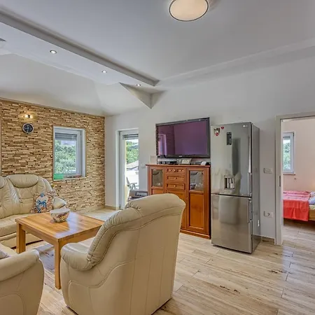 Villa House Mila *